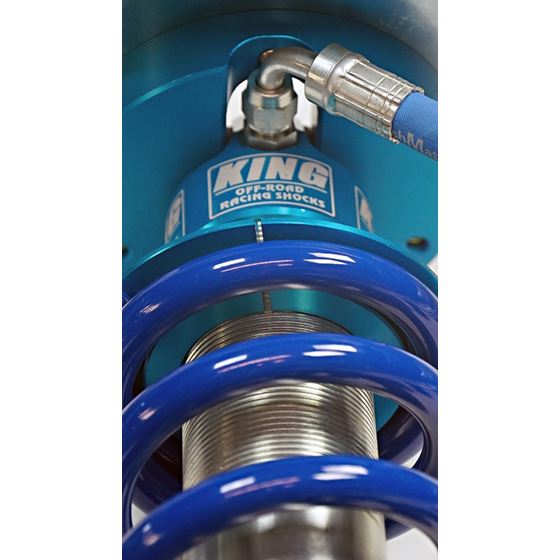 Front King Coilover Shocks - 05-16 Ford F-250/F-350 w/ 6-8" Lift 2