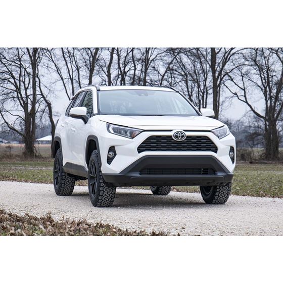 2.5 Inch Lift Kit Toyota RAV4 2WD/4WD (2019-2023) (73100) 4