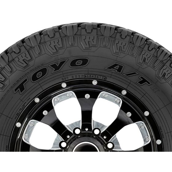 Open Country A/T II On-/Off-Road All-Terrain Tire LT285/65R18 (352720) 4