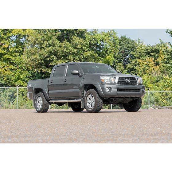 2 Inch Leveling Lift Kit 05-20 Tacoma Red Rough Country 2