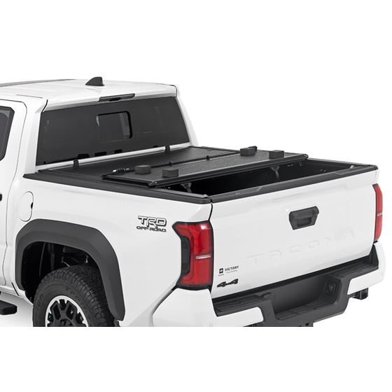 Hard Low Profile Bed Cover 5' Bed Toyota Tacoma 2WD/4WD (2024) (47415551B) 2