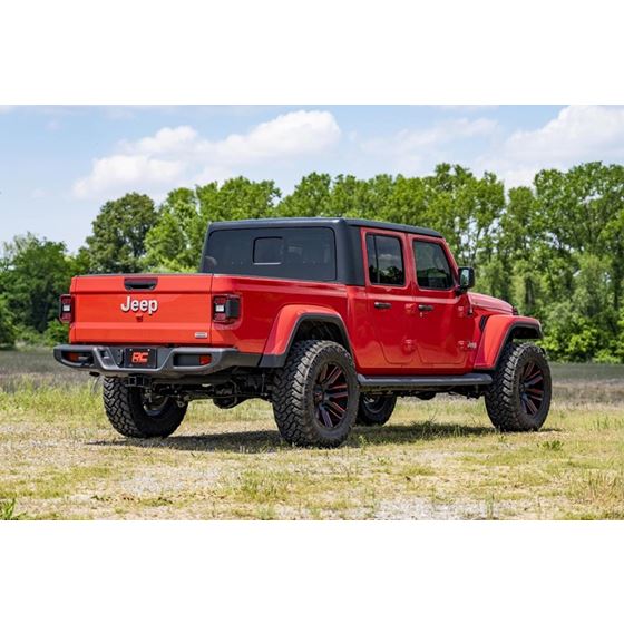 2.5 Inch Jeep Suspension Lift Kit w/V2 Shocks 20 Gladiator Rough Country 4