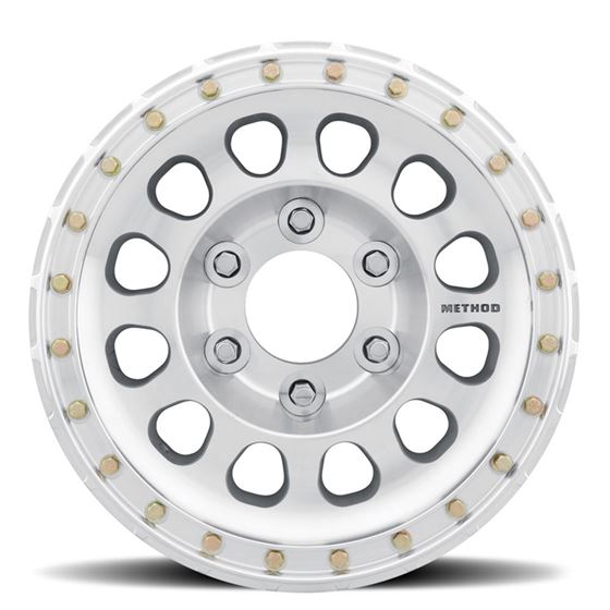 MR103 Beadlock 17 x 9 Machined2