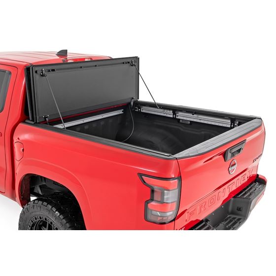 Hard Tri-Fold Flip Up Bed Cover 5' Bed Nissan Frontier 2WD/4WD (22-24) (49520551) 2