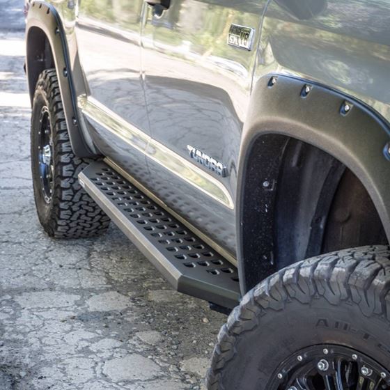 RB20 Running Boards with Mounting Brackets Kit - Textured Black - Double Cab 4