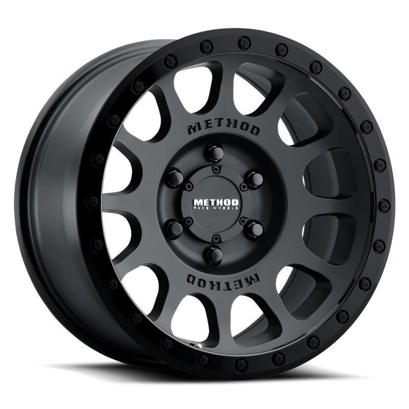 MR305 NV, 18 x 9, Black