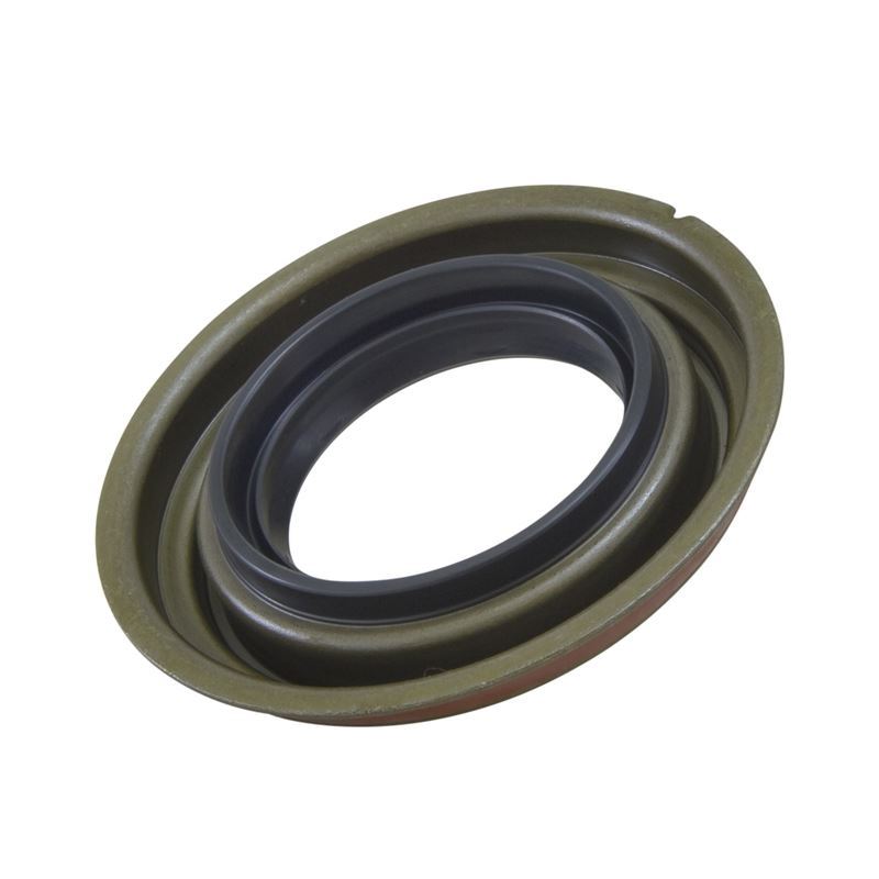Replacement pinion seal for D60 and D70, '01 a