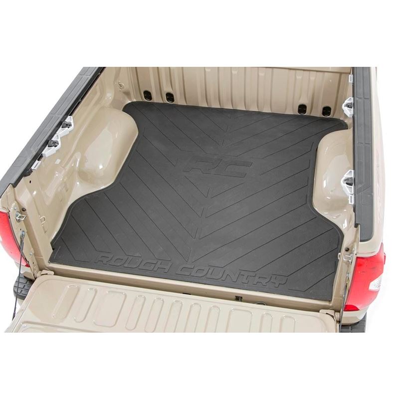 Bed Mat - 5.5 in Bed - RC Logo - Toyota Tundra 2WD