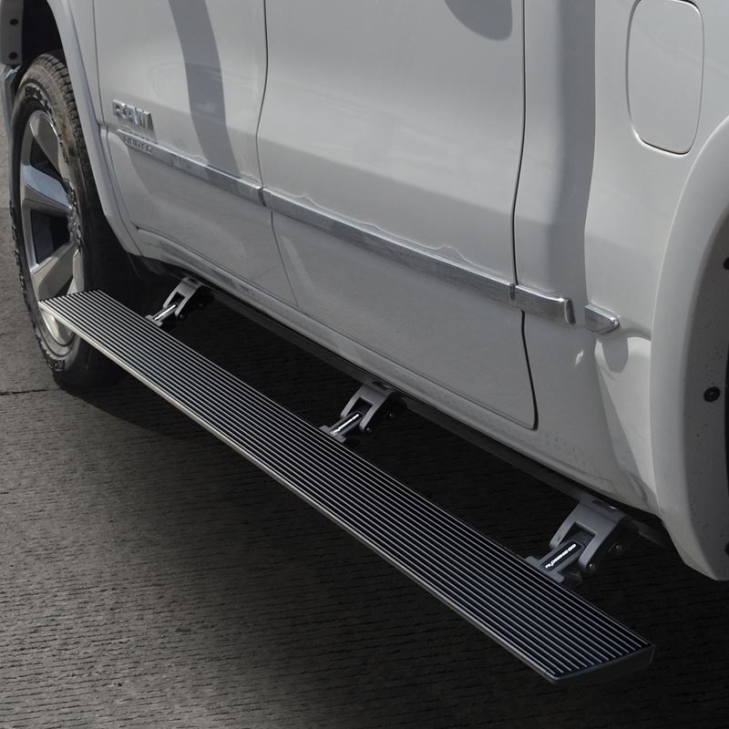 E1 Electric Running Boards With Mounting Brackets