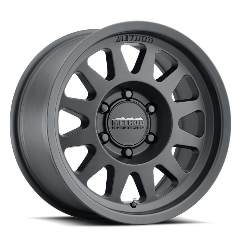 MR704 Bead Grip, 17 x 8.5, Black